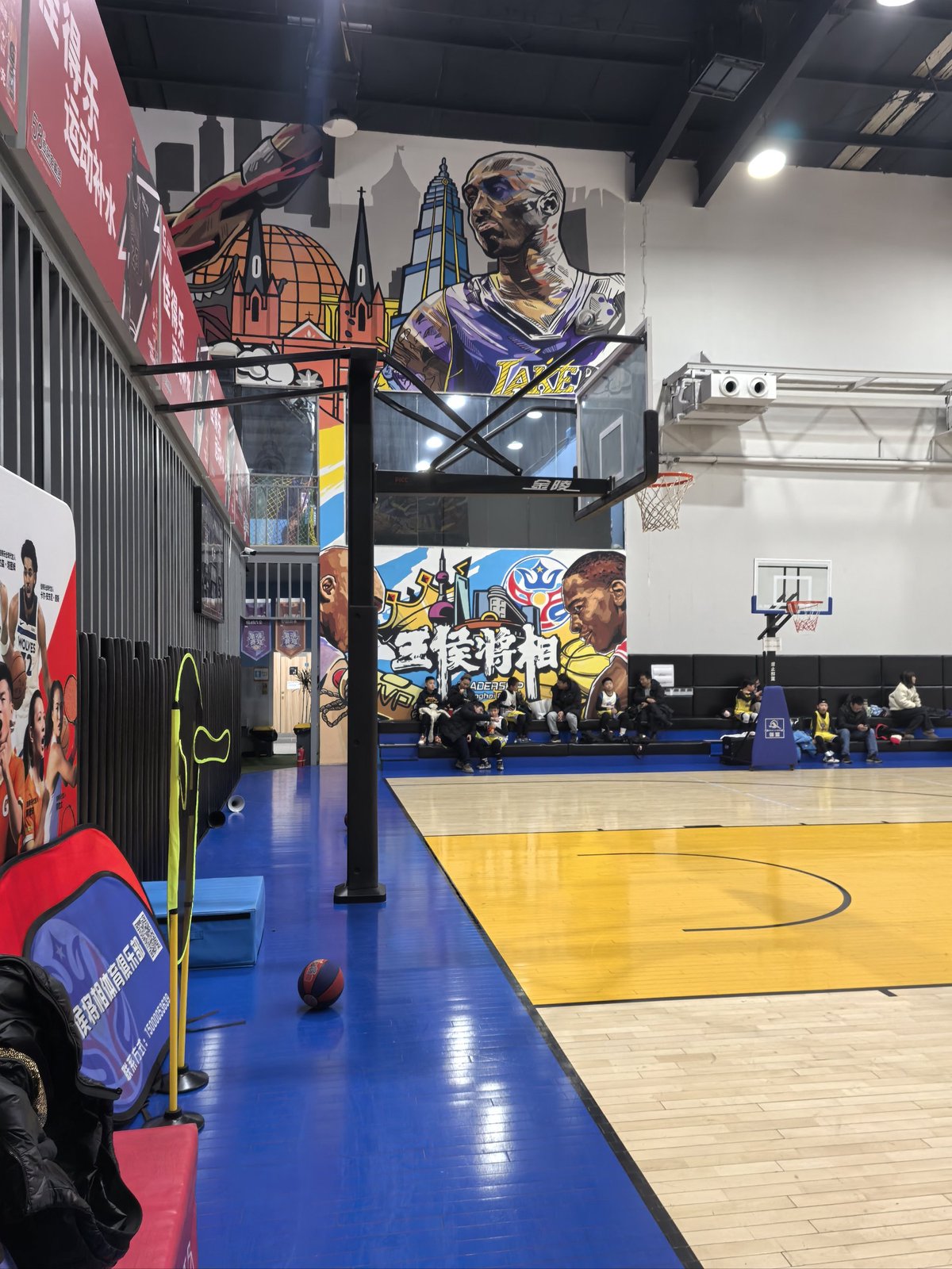 nba篮球训练馆